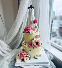 Eliza Sweet – Flower Cake & Class